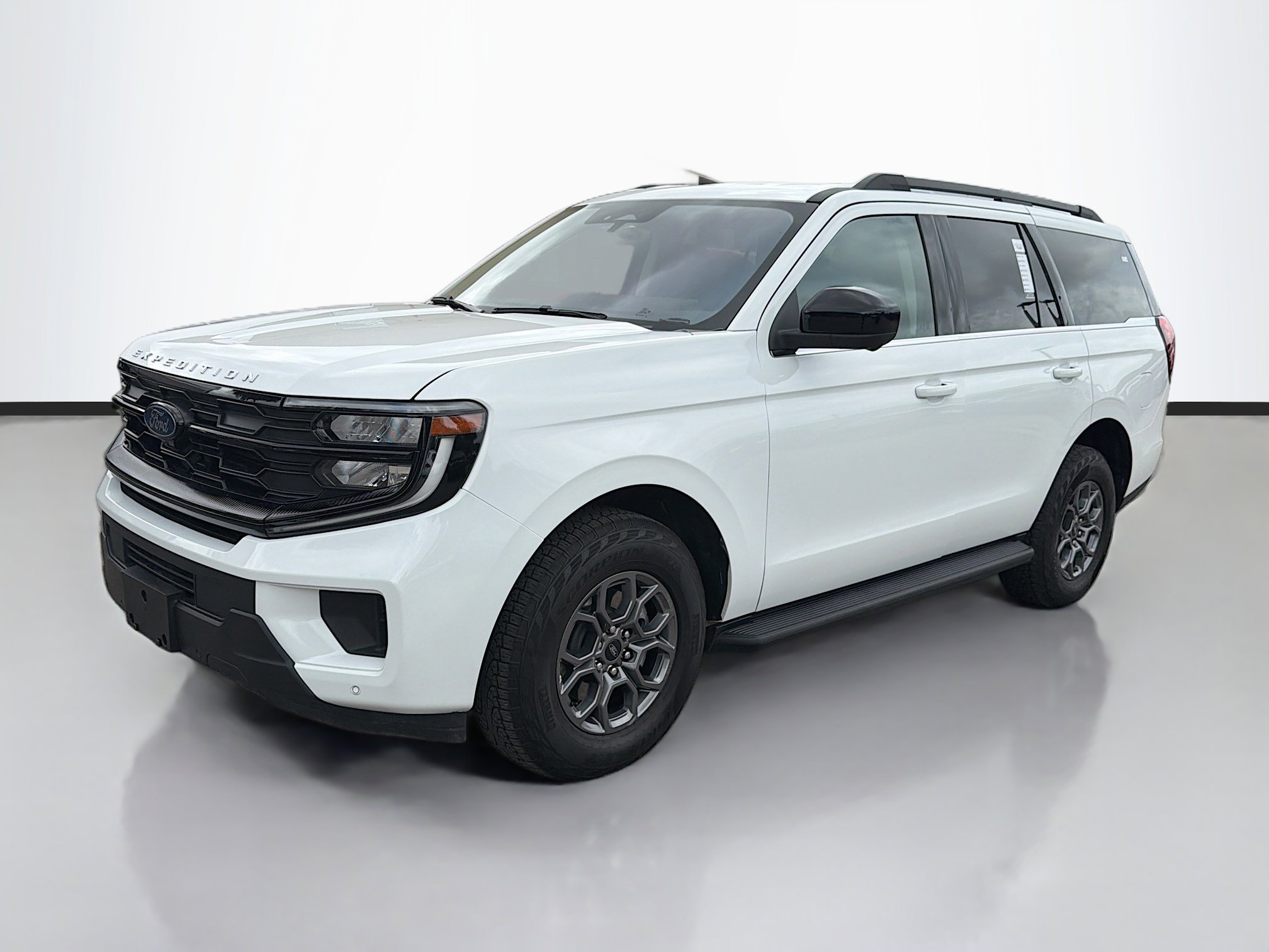 Used 2025 Ford Expedition Active image 7