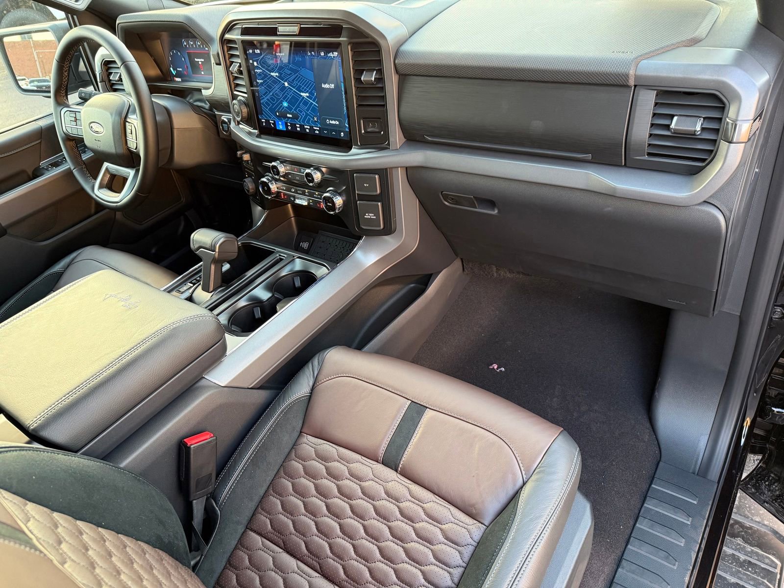 New 2025 Ford F150 XLT w/ Equipment Group 302A MID image 19