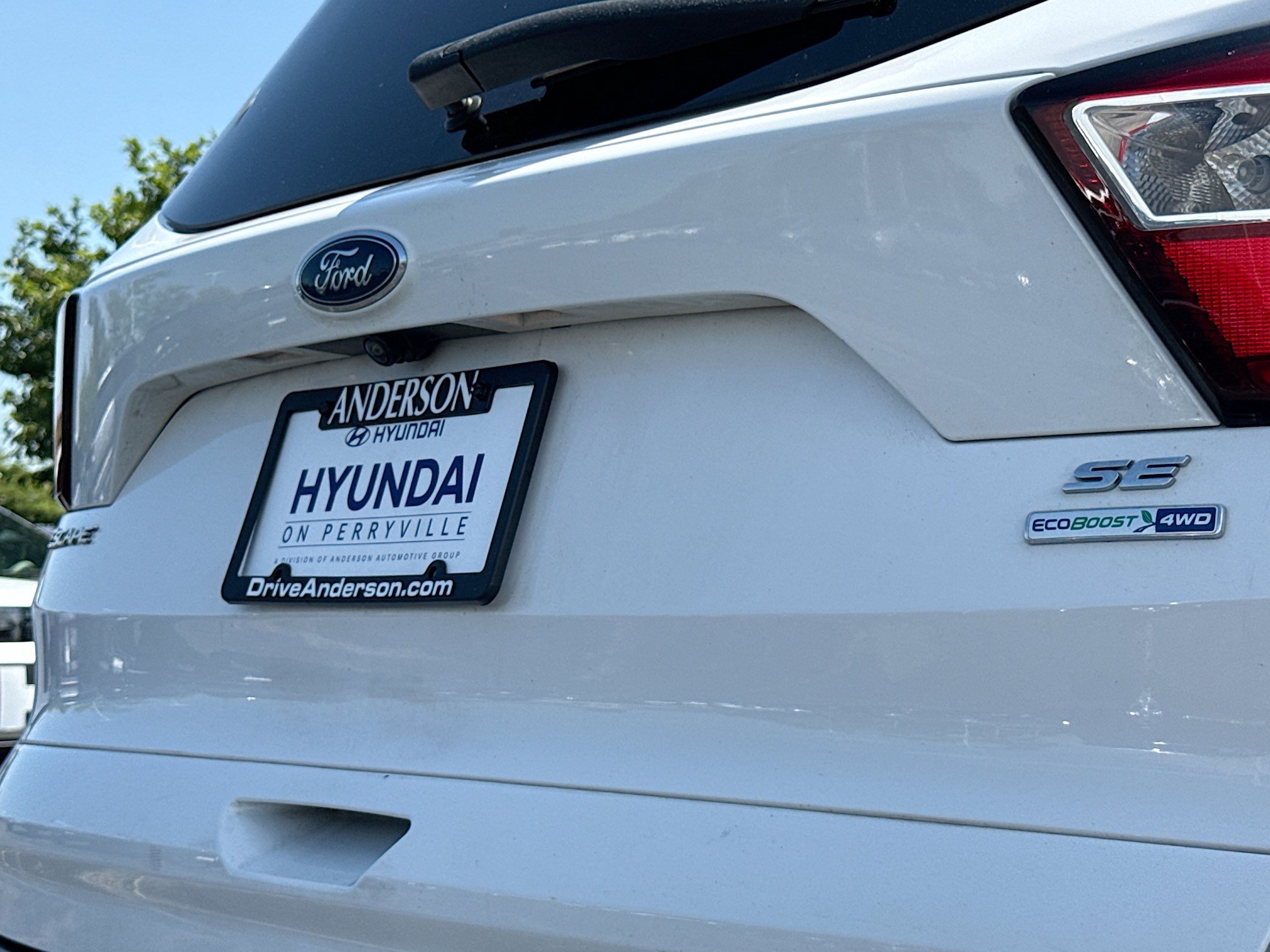Used 2019 Ford Escape SE AWD/4WD image 15