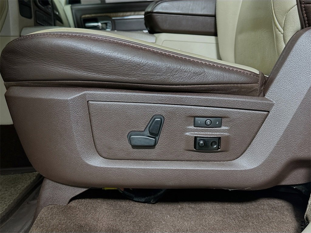 Used 2018 RAM 1500 Laramie Longhorn w/ Longhorn Southfork Package image 23