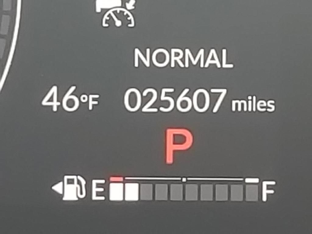 Used 2025 Honda Ridgeline Black Edition image 25