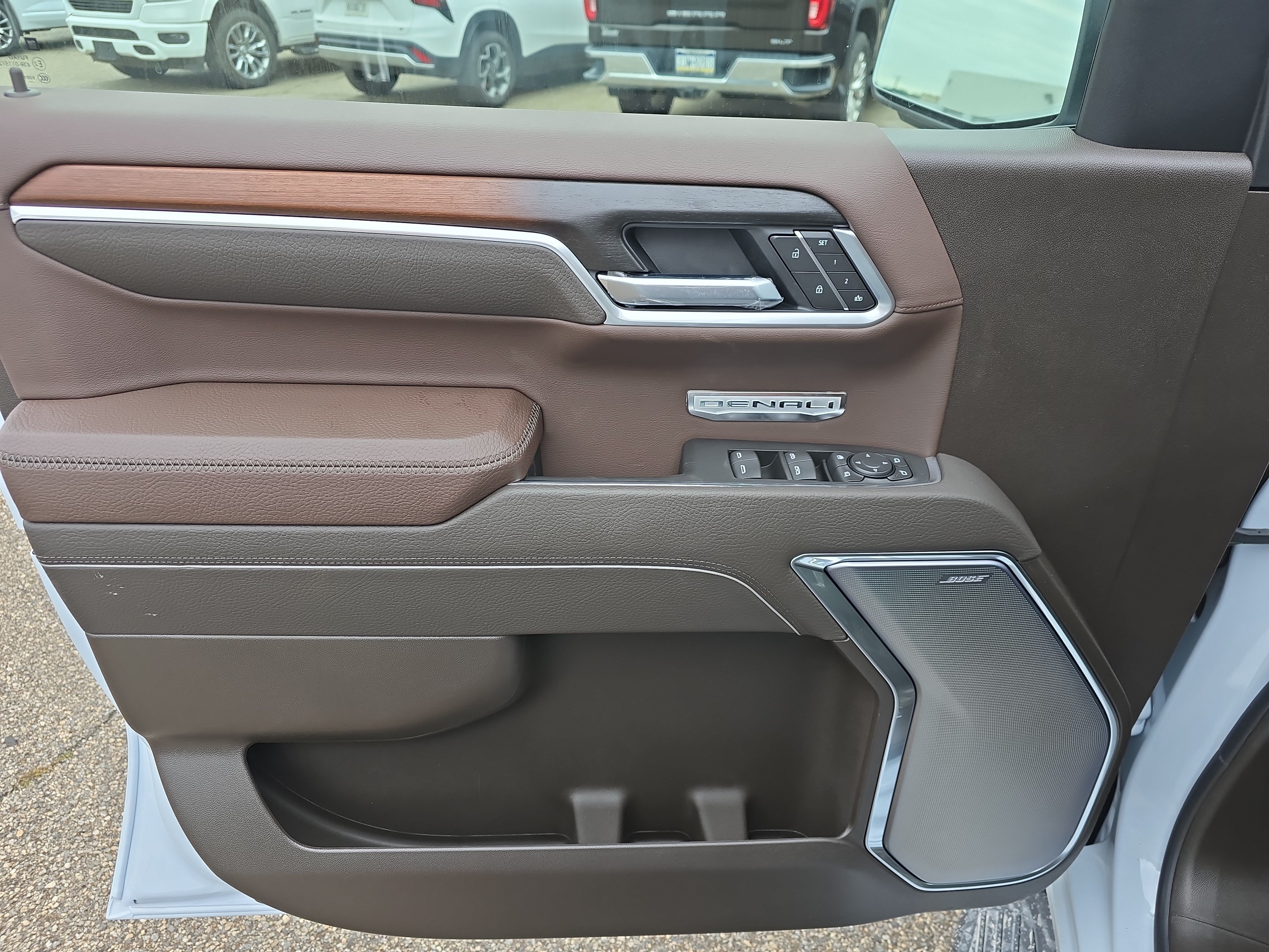 New 2026 GMC Sierra 1500 Denali w/ Technology Package AWD/4WD image 14