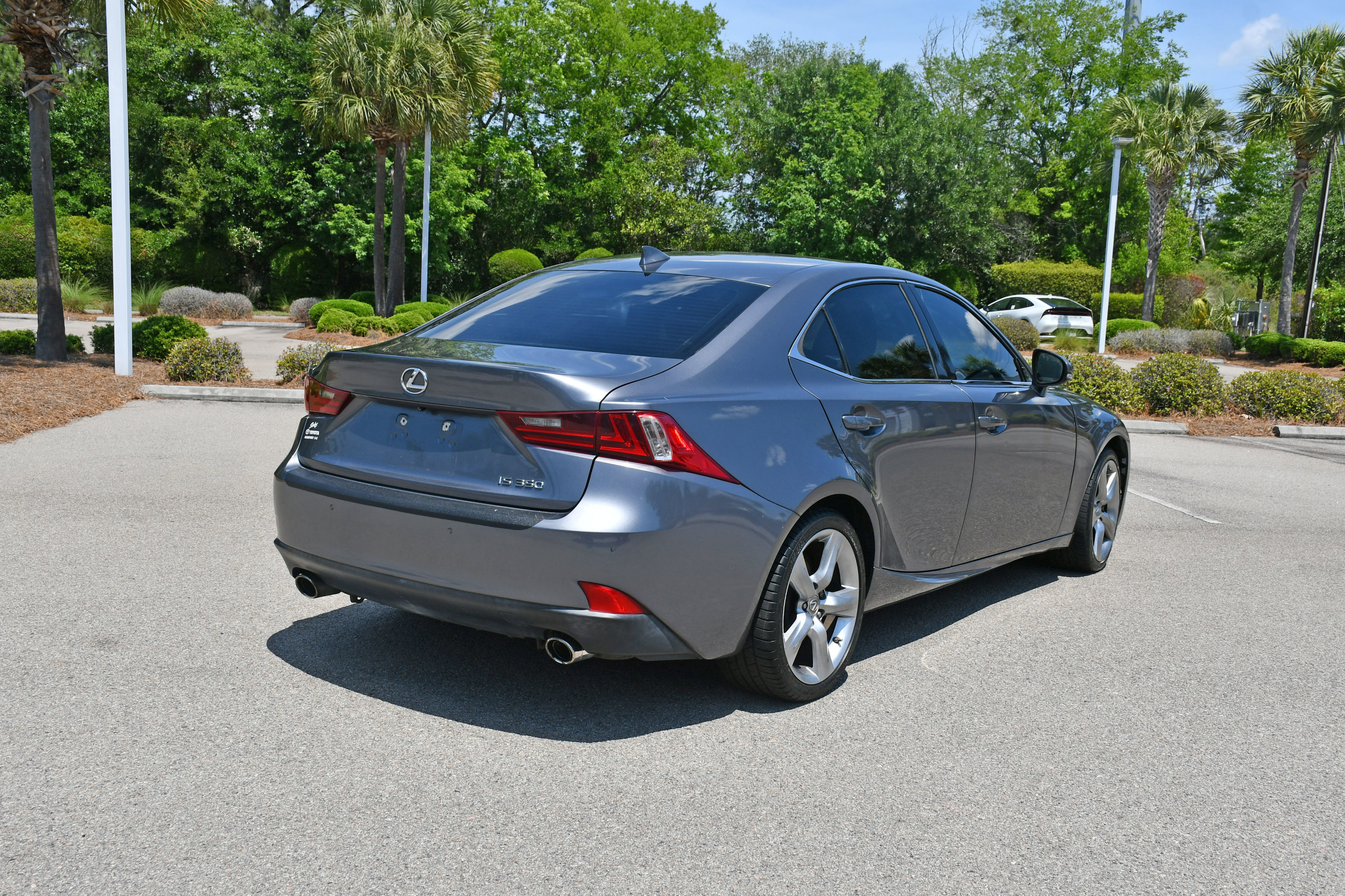 Used 2014 Lexus IS 350 w/ Navigation Package RWD image 3