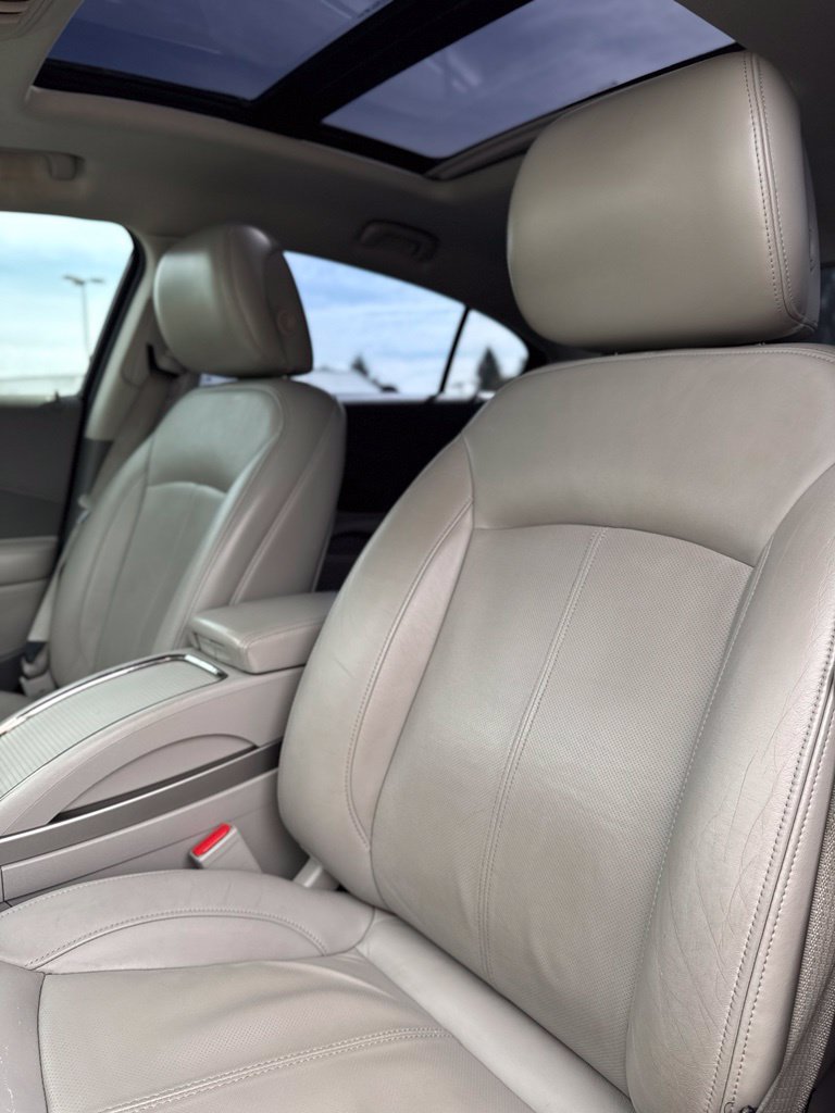 Used 2010 Buick LaCrosse CXS FWD image 27