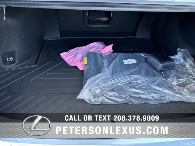 New 2025 Lexus ES 350 w/ Premium Package image 19