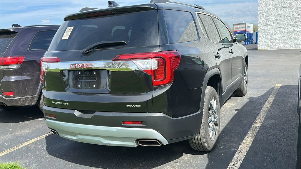 Used 2023 GMC Acadia SLE w/ Driver Convenience Package AWD/4WD image 3