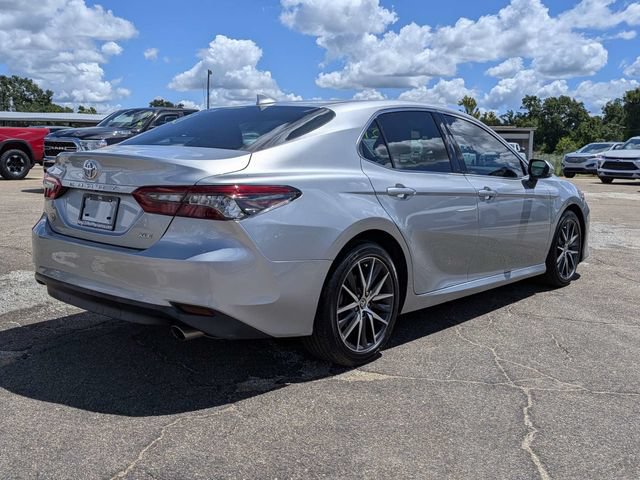 Used 2023 Toyota Camry XLE FWD image 4
