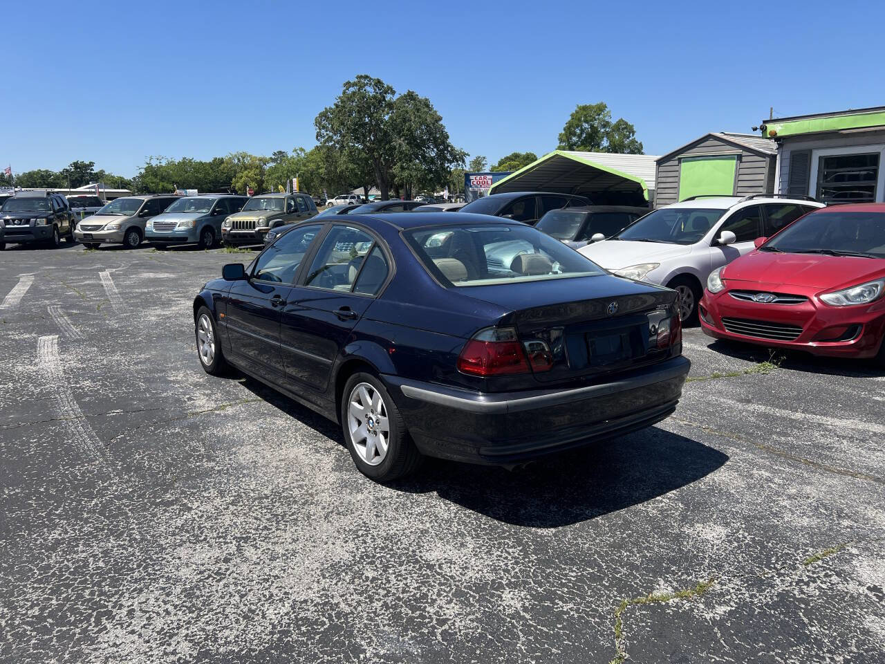 Used 2000 BMW 323i Sedan RWD image 6