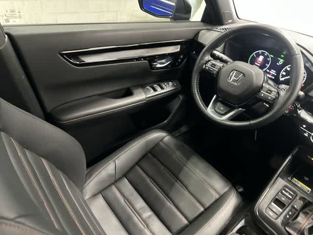 Used 2025 Honda CR-V Sport Touring image 12
