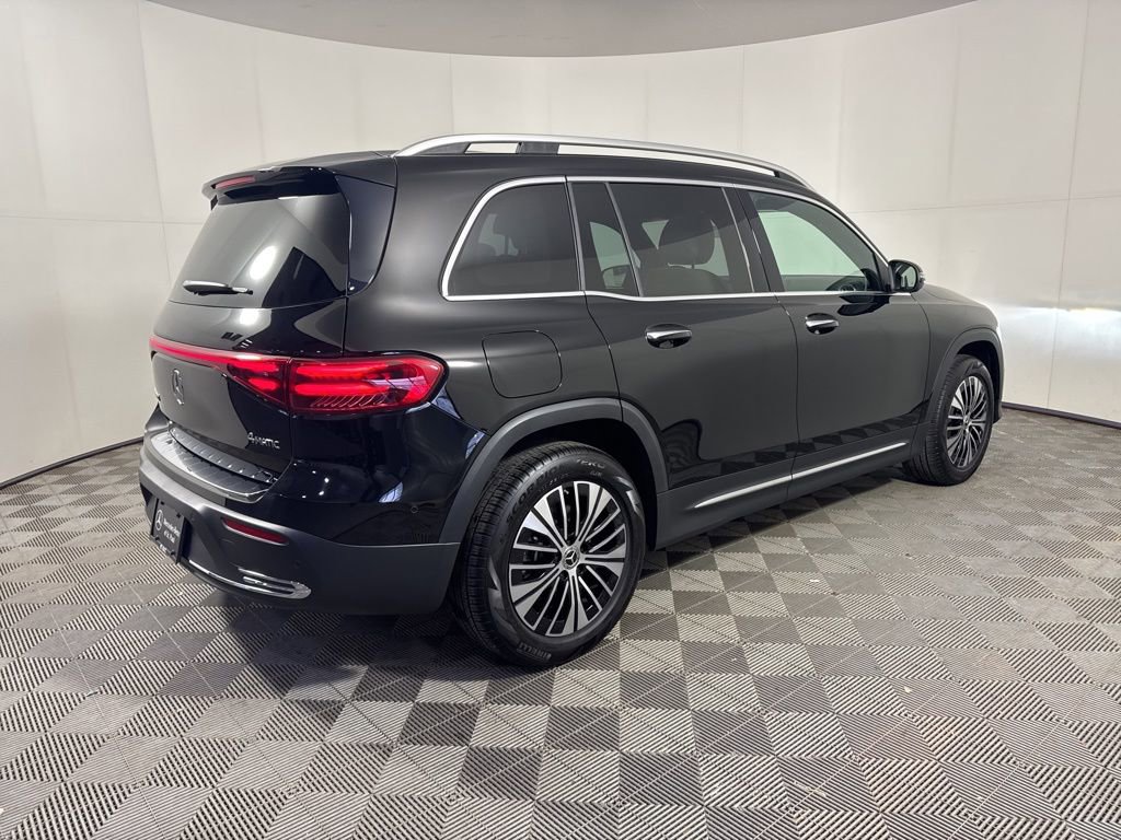 Used 2025 Mercedes-Benz EQB 300 4MATIC w/ Driver Assistance Package image 5