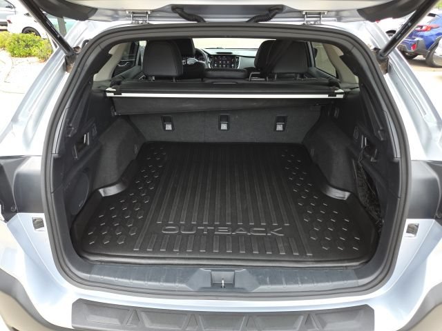 Used 2024 Subaru Outback Touring XT AWD/4WD image 20