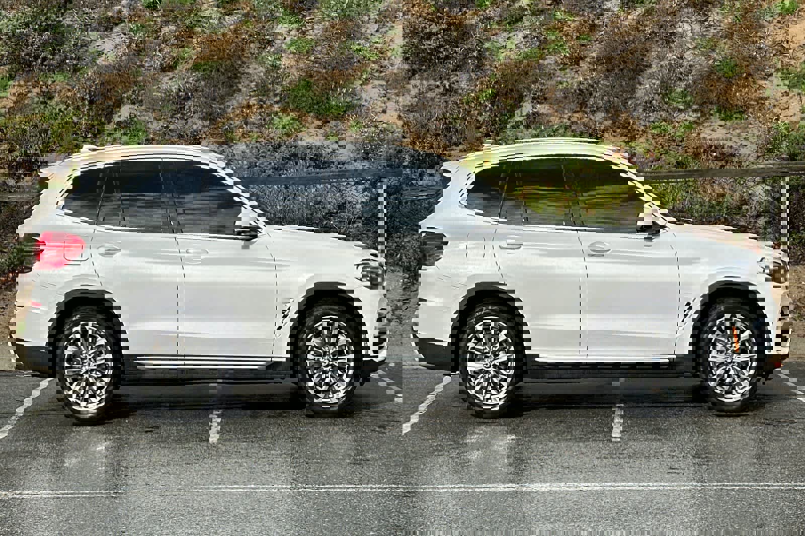 Used 2019 BMW X3 xDrive30i w/ Driving Assistance Package image 6