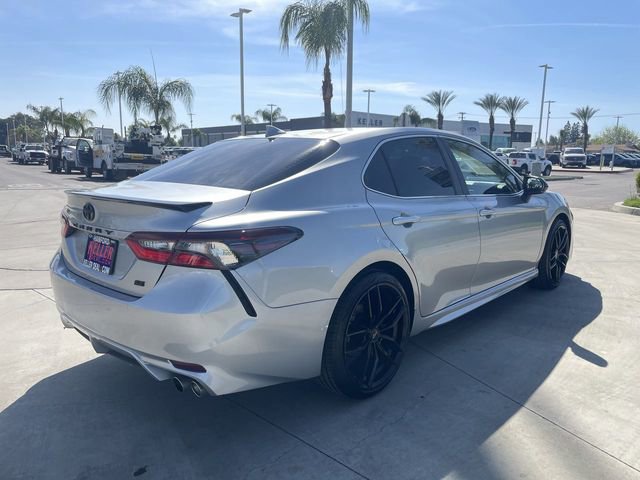 Used 2022 Toyota Camry SE image 8