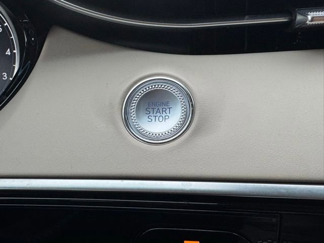Used 2023 Genesis GV70 2.5T AWD/4WD image 31