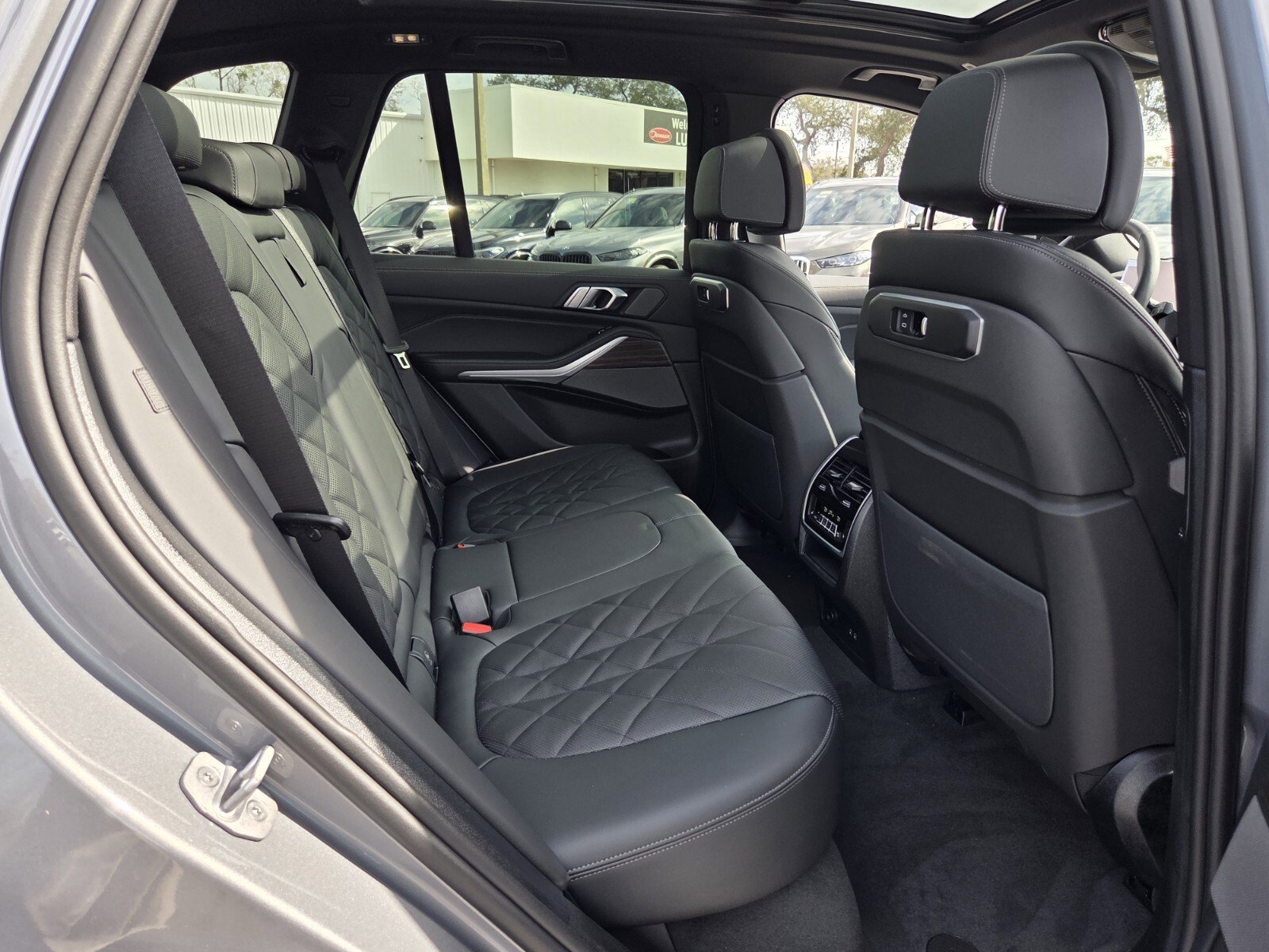 New 2026 BMW X5 xDrive40i w/ Off-Road Package image 16