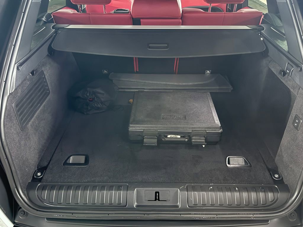 Used 2021 Land Rover Range Rover Sport HST image 46