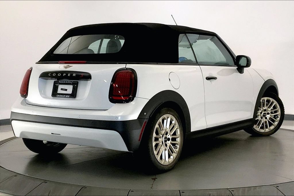 Used 2026 MINI Cooper S FWD image 12