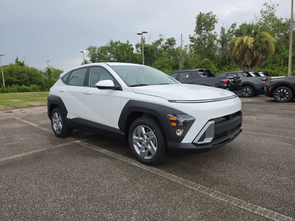 New 2027 Hyundai Kona SE FWD image 9