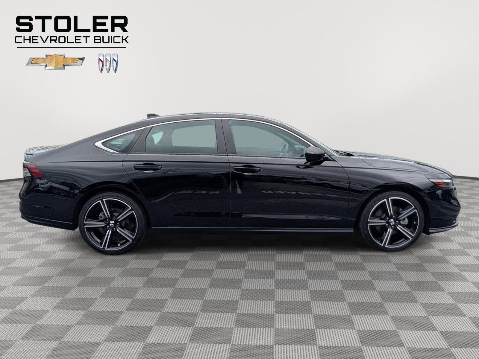 Used 2025 Honda Accord Sport image 6