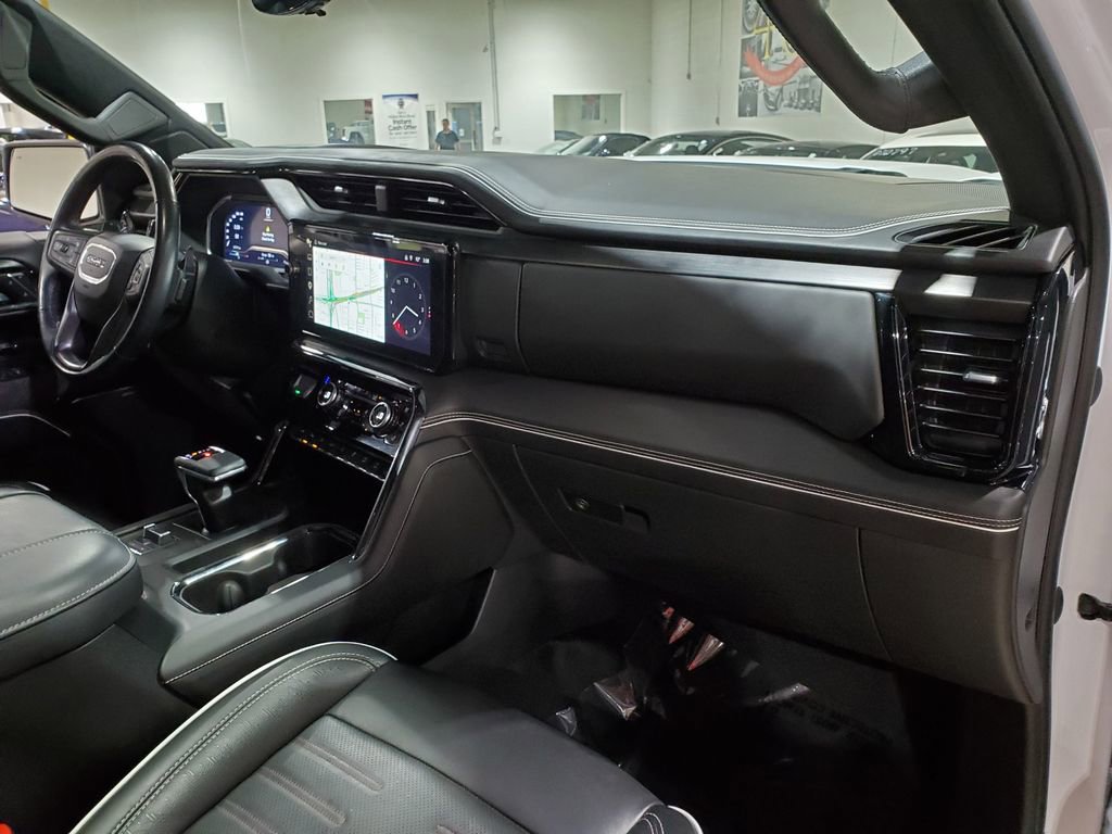 Used 2023 GMC Sierra 1500 AT4X AWD/4WD image 15