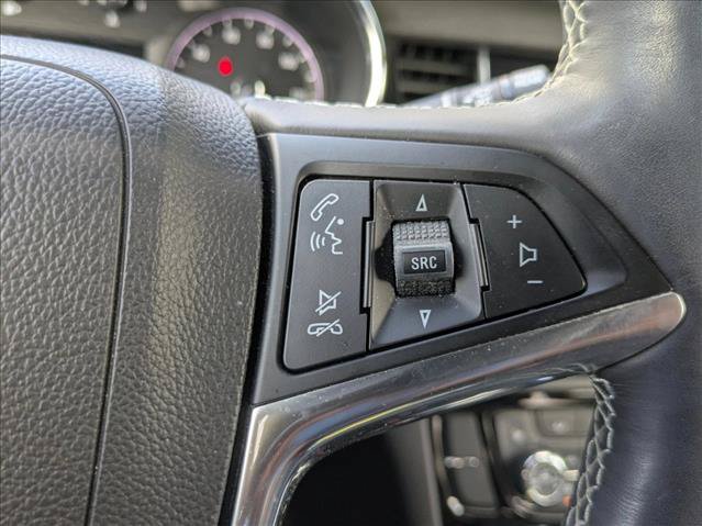 Used 2018 Buick Encore Essence w/ Experience Buick Package FWD image 13