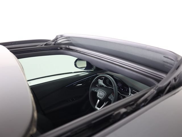 Used 2026 Audi Q8 Prestige AWD/4WD image 23
