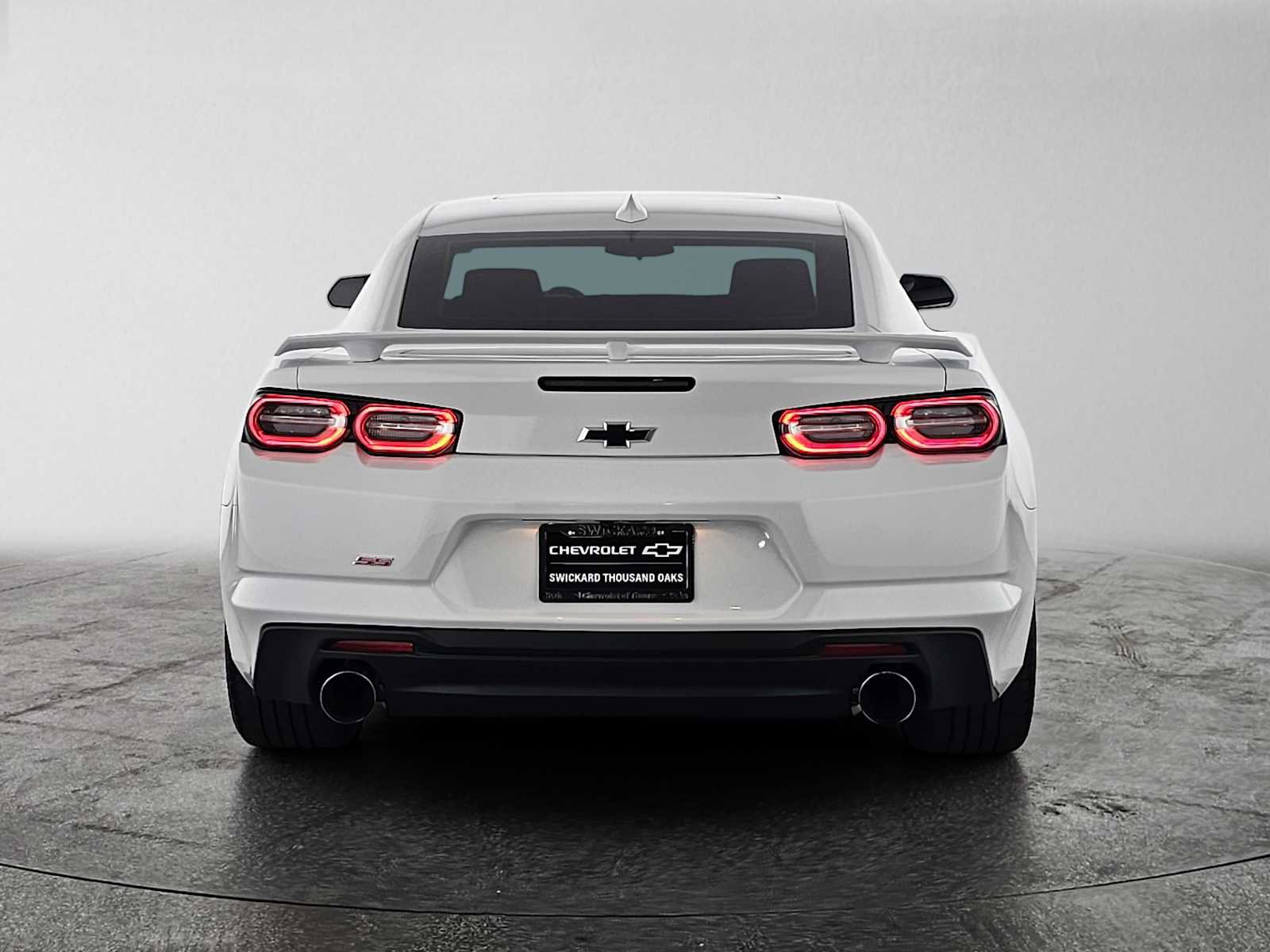Used 2022 Chevrolet Camaro SS RWD image 4