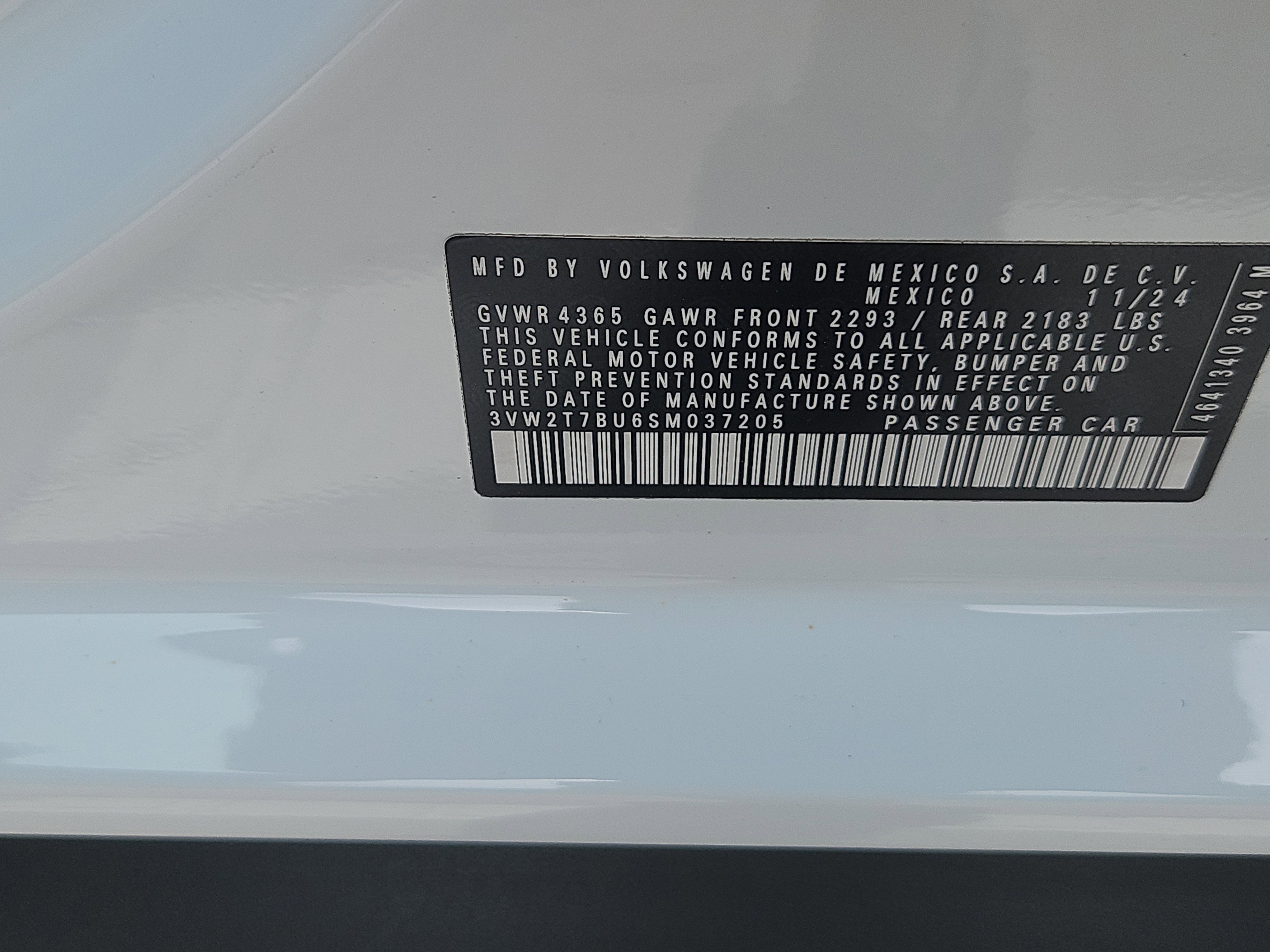 Certified 2025 Volkswagen Jetta GLI Autobahn FWD image 8