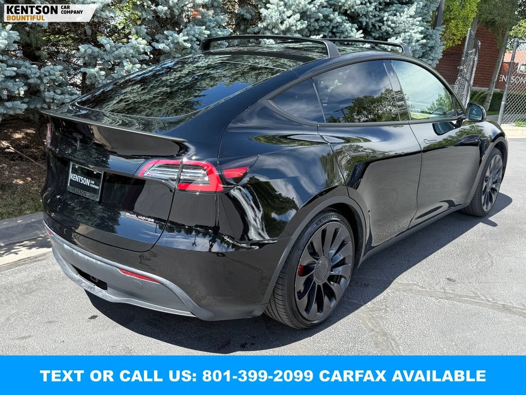 Used 2023 Tesla Model Y Performance AWD/4WD image 9