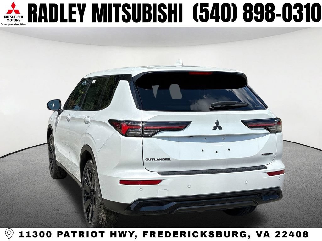 New 2026 Mitsubishi Outlander LE AWD/4WD image 18