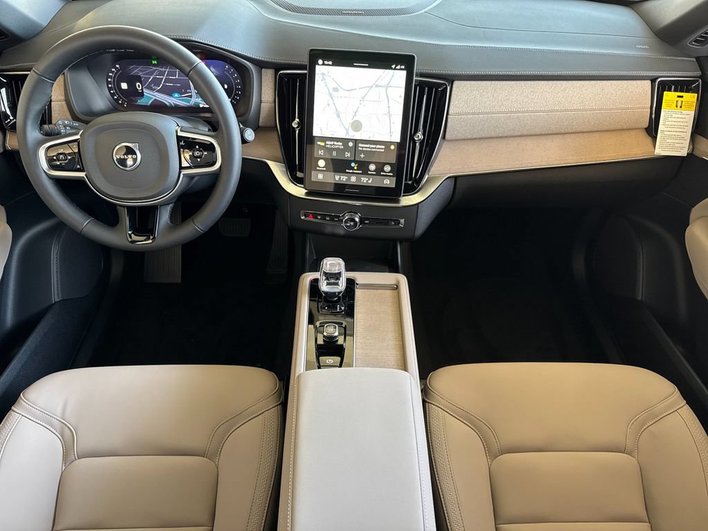 New 2026 Volvo XC90 B6 Plus w/ Protection Package Premier AWD/4WD image 12