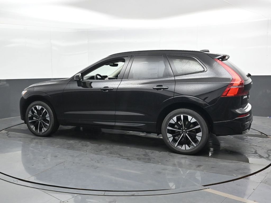 New 2026 Volvo XC60 B5 Plus w/ Protection Package Premier image 7