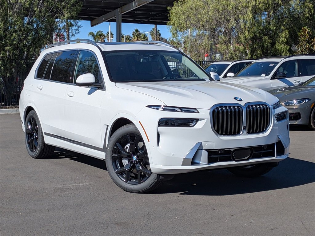 New 2026 BMW X7 xDrive40i