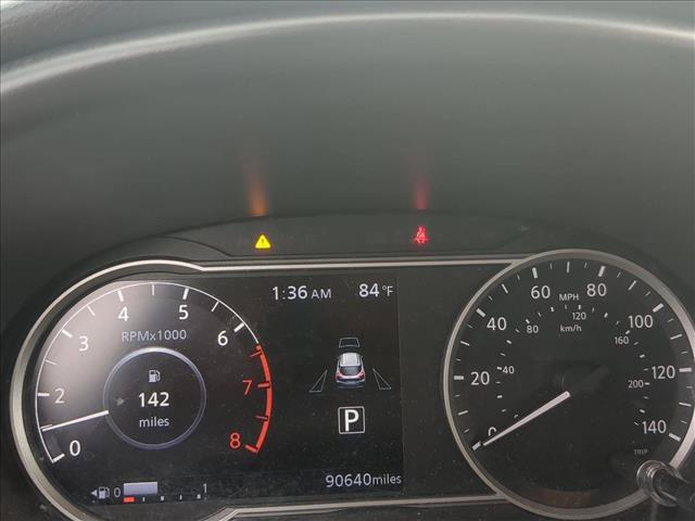 Used 2019 Nissan Kicks SR w/ SR Premium Package FWD image 11