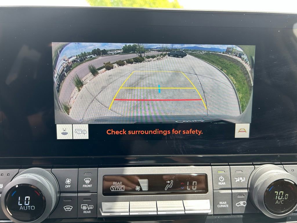 Used 2024 Toyota Grand Highlander AWD image 20