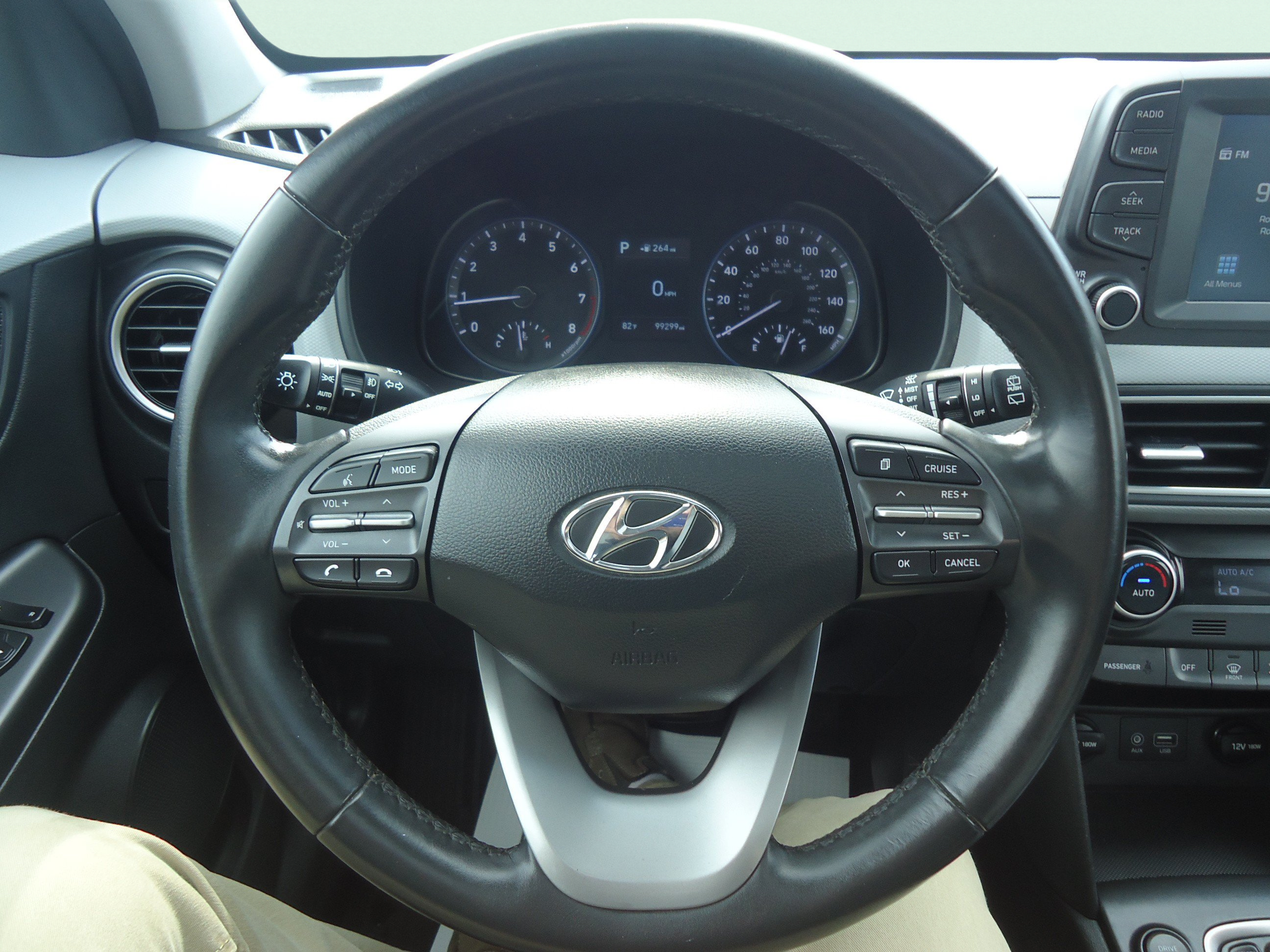 Used 2018 Hyundai Kona Limited AWD/4WD image 13