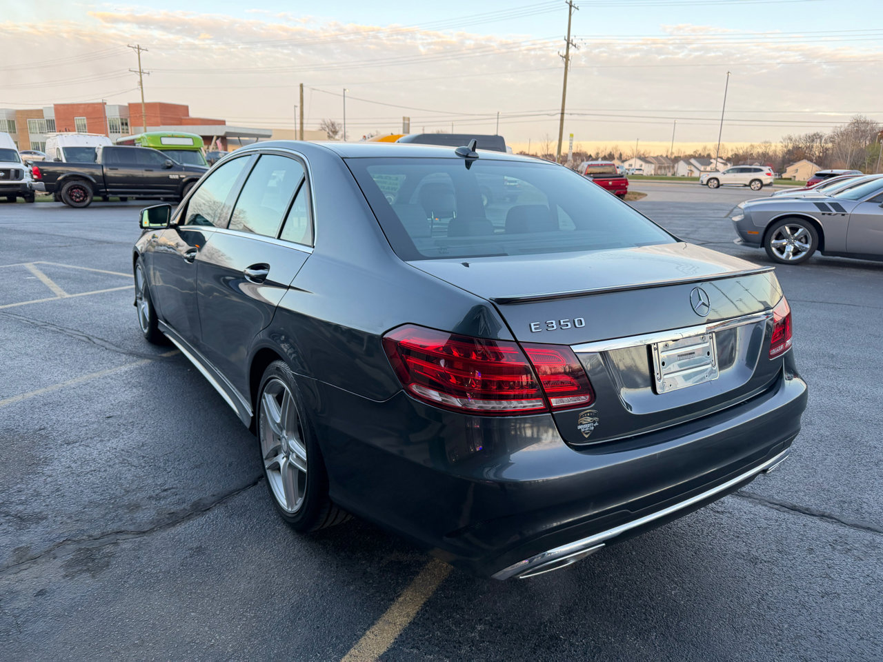 Used 2014 Mercedes-Benz E 350 4MATIC Sedan image 5
