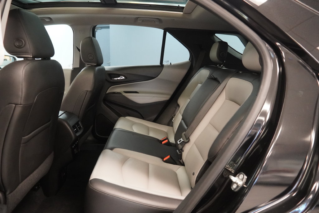 Used 2020 Chevrolet Equinox Premier AWD/4WD image 29