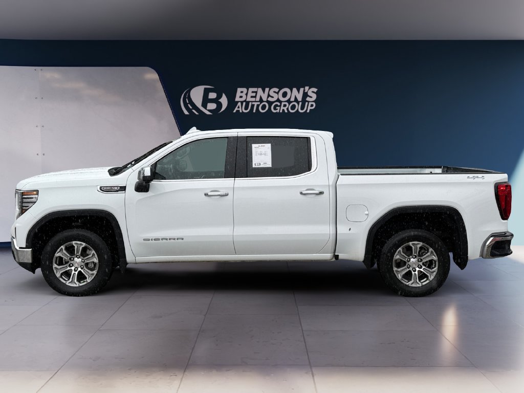 Used 2025 GMC Sierra 1500 SLT AWD/4WD image 2