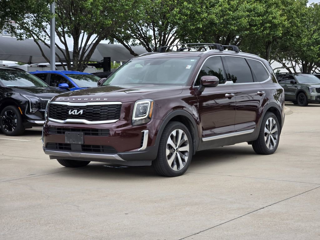 Certified 2022 Kia Telluride S AWD/4WD image 2