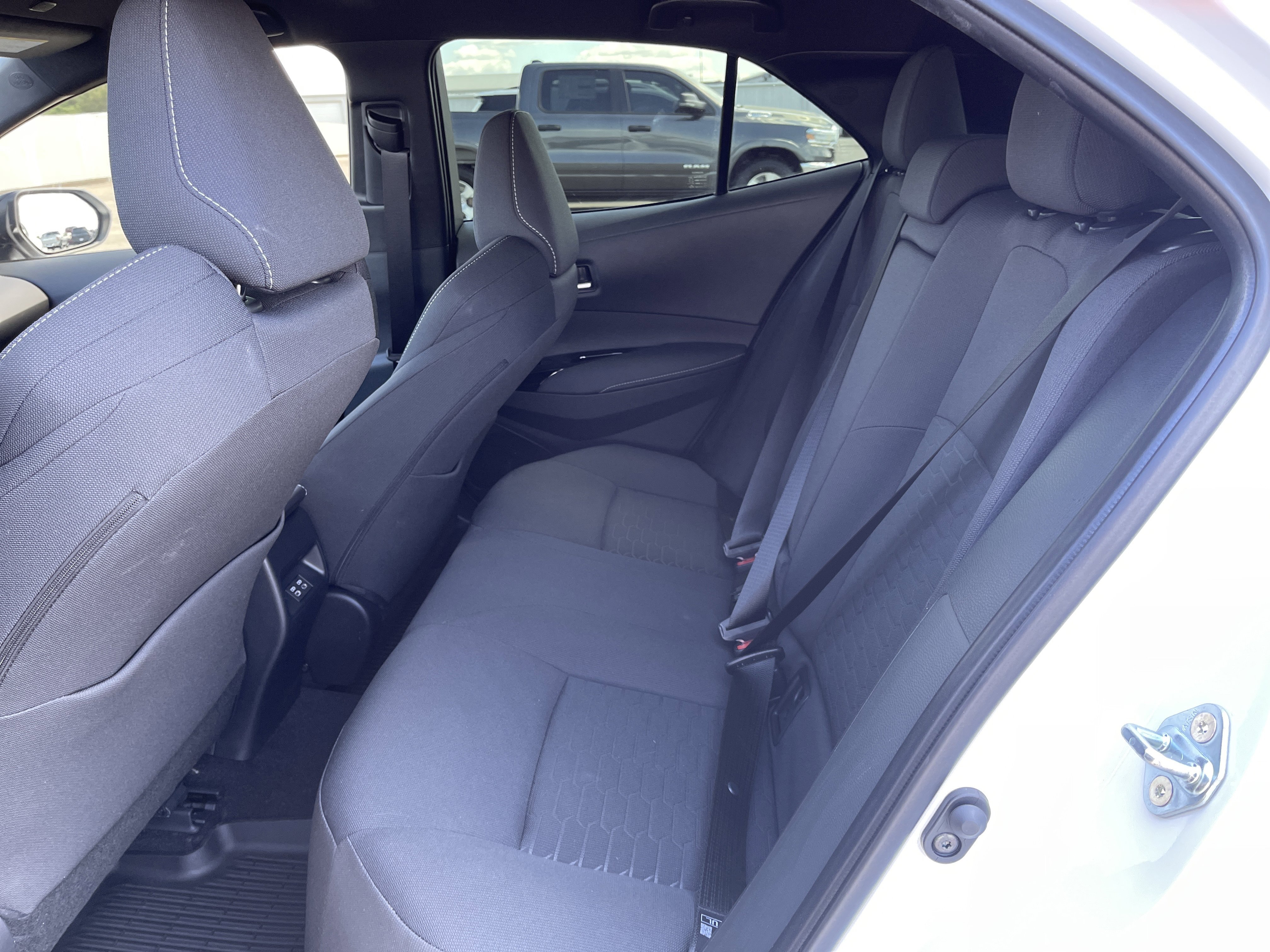 Used 2026 Toyota Corolla SE image 36