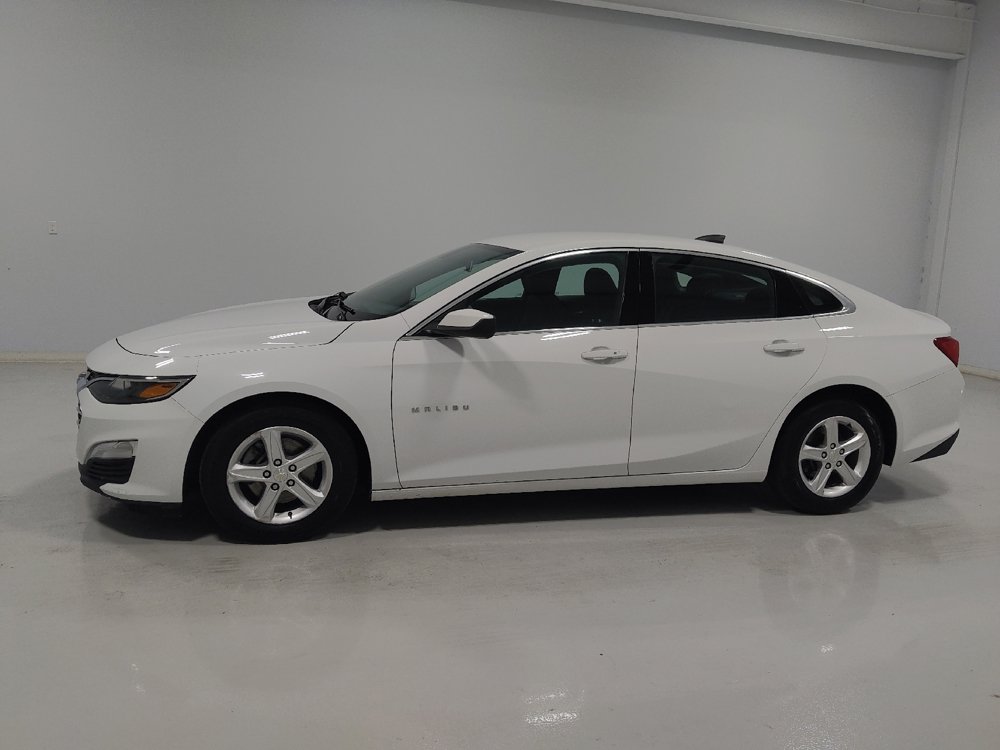 Used 2022 Chevrolet Malibu LS w/ Driver Confidence Package II FWD image 2
