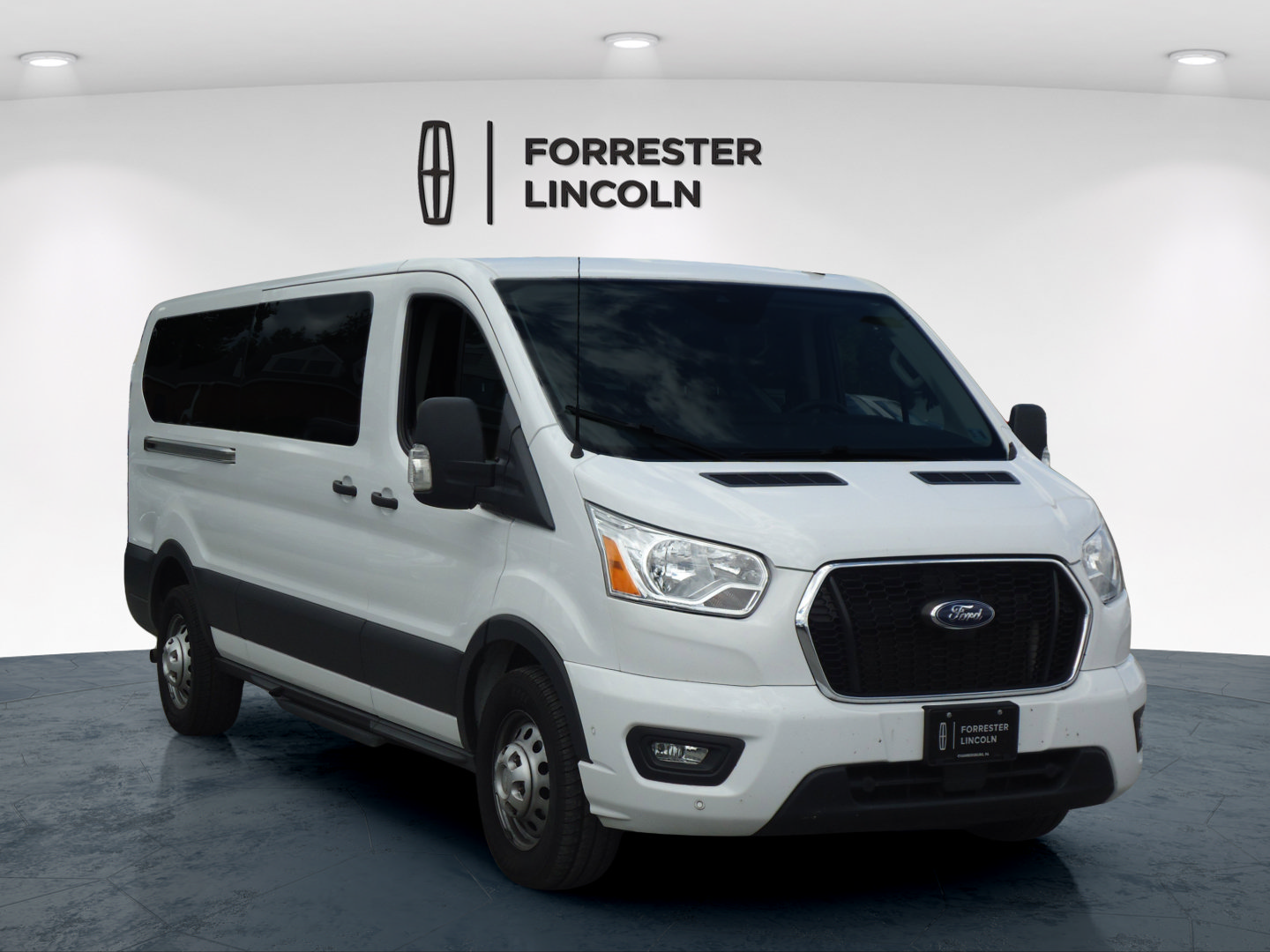 Used 2022 Ford Transit 350 XLT AWD/4WD image 1