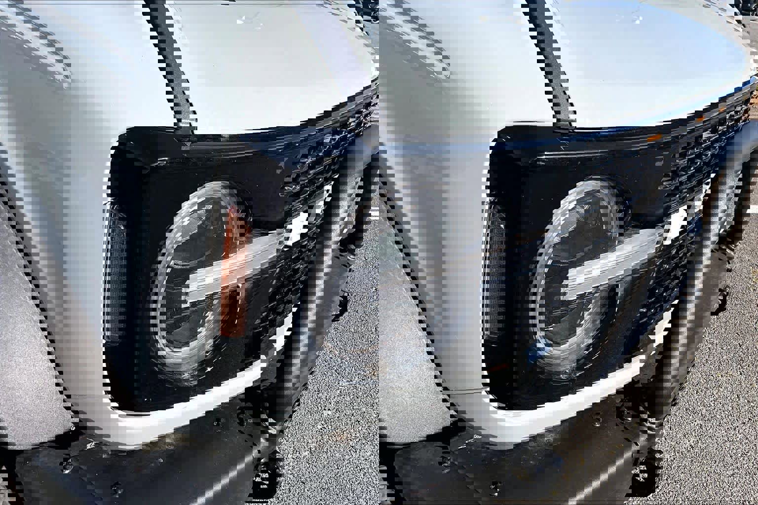 Used 2021 Ford Bronco First Edition AWD/4WD image 24