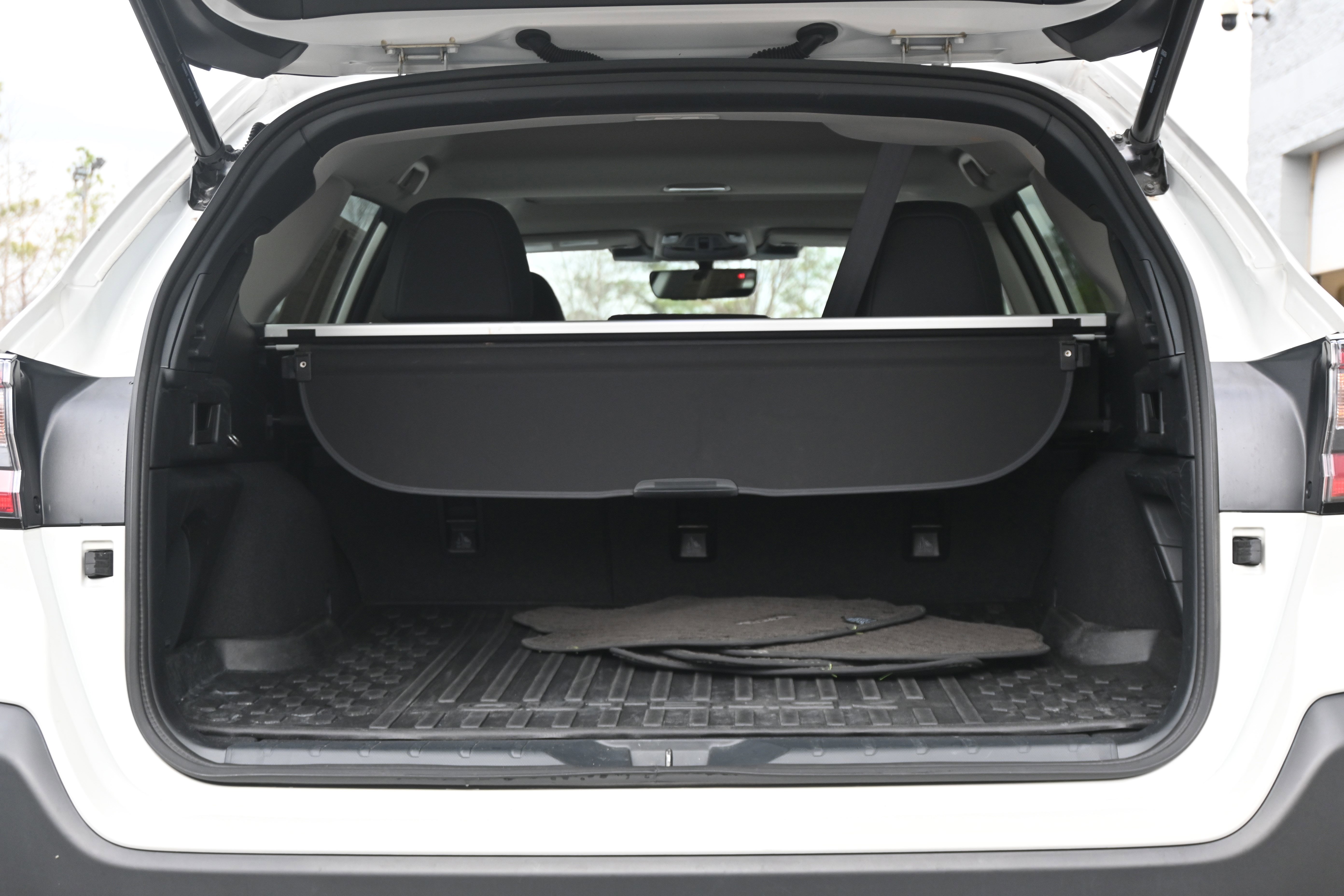 Certified 2025 Subaru Outback Onyx Edition image 34