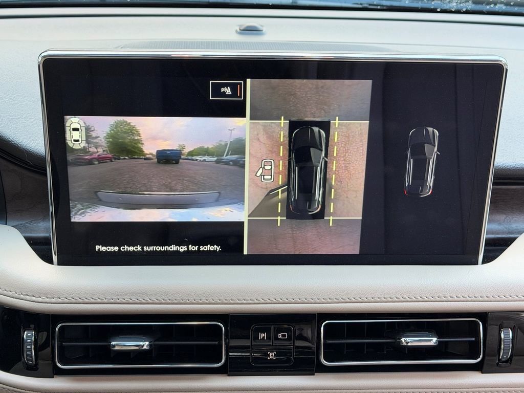 Used 2023 Lincoln Nautilus Reserve w/ Equipment Group 201A image 18