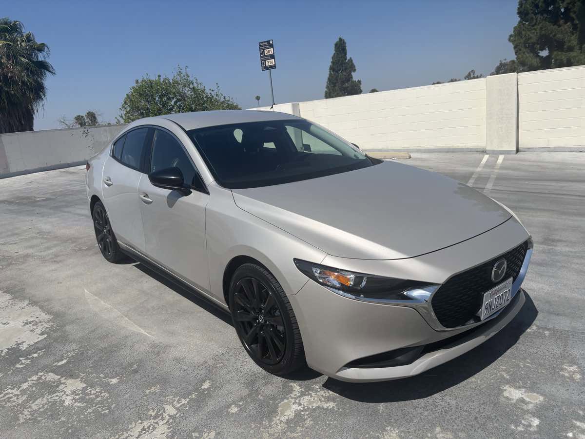 Used 2024 MAZDA MAZDA3 s image 27