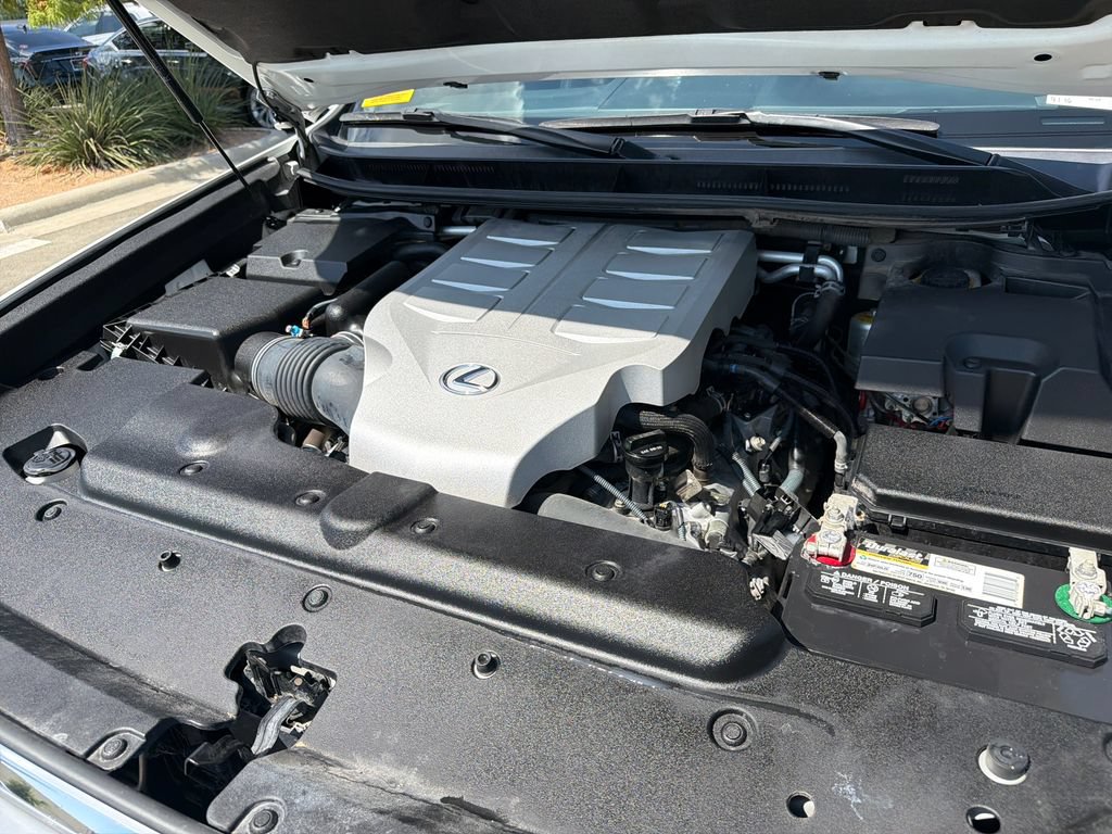 Used 2013 Lexus GX 460 w/ Comfort Plus Pkg AWD/4WD image 18