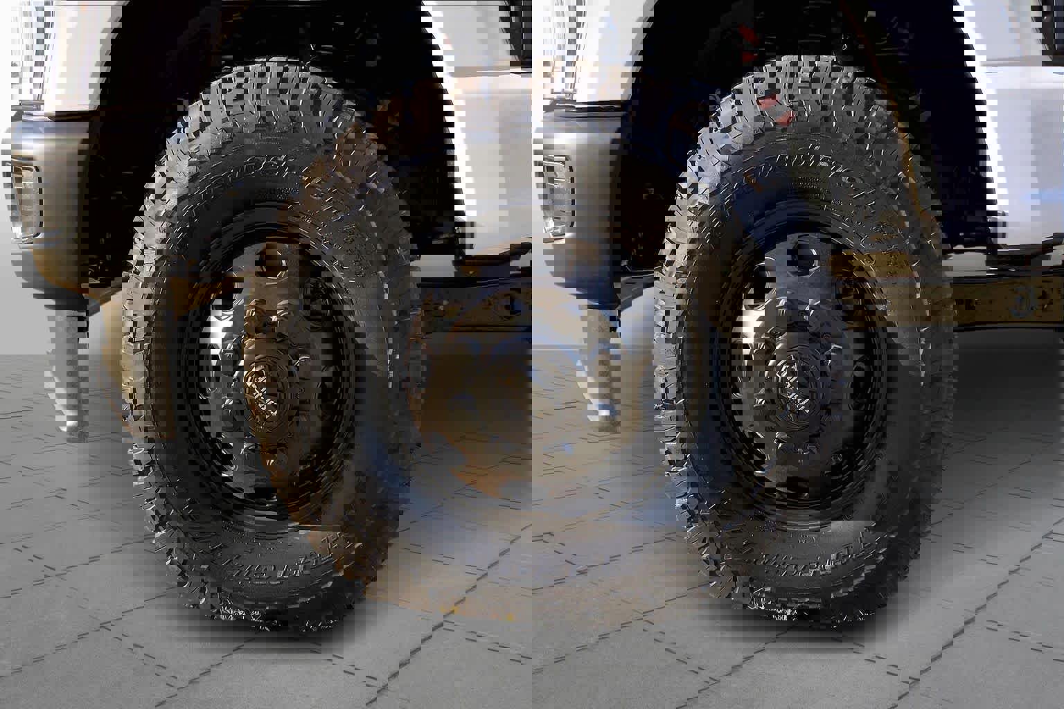 New 2026 Ford F350 XL w/ XL Chrome Package image 8