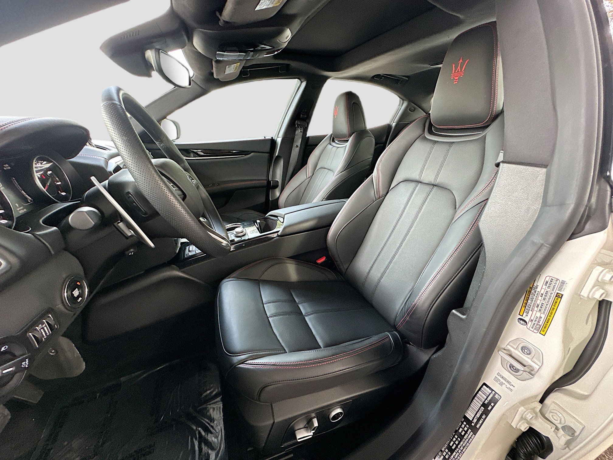 Used 2024 Maserati Ghibli Modena Q4 image 22